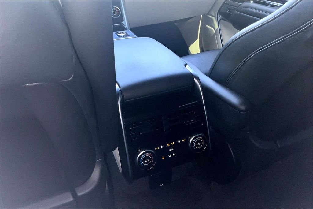 Used 2023 Black Land Rover SE image 24