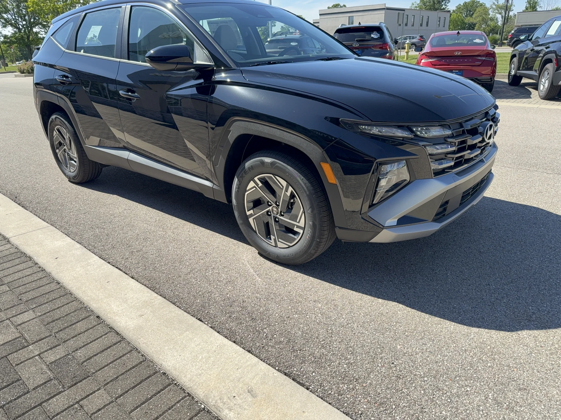 New 2026 Ash Black Hyundai Blue SE image 4