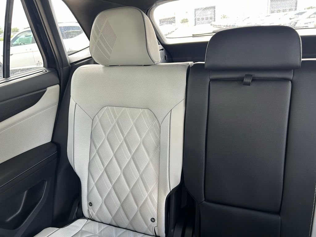 2026 Volkswagen Atlas Cross Sport SEL Premium R-LINE - Photo 12