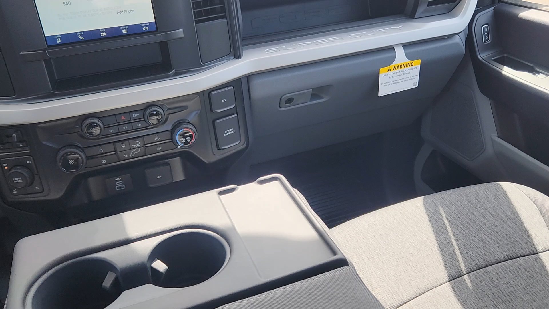 New 2026 Oxford White Ford XL image 28