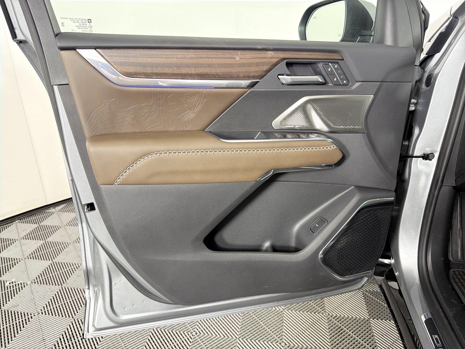 New 2026 Sterling Metallic GMC Denali Ultimate image 8