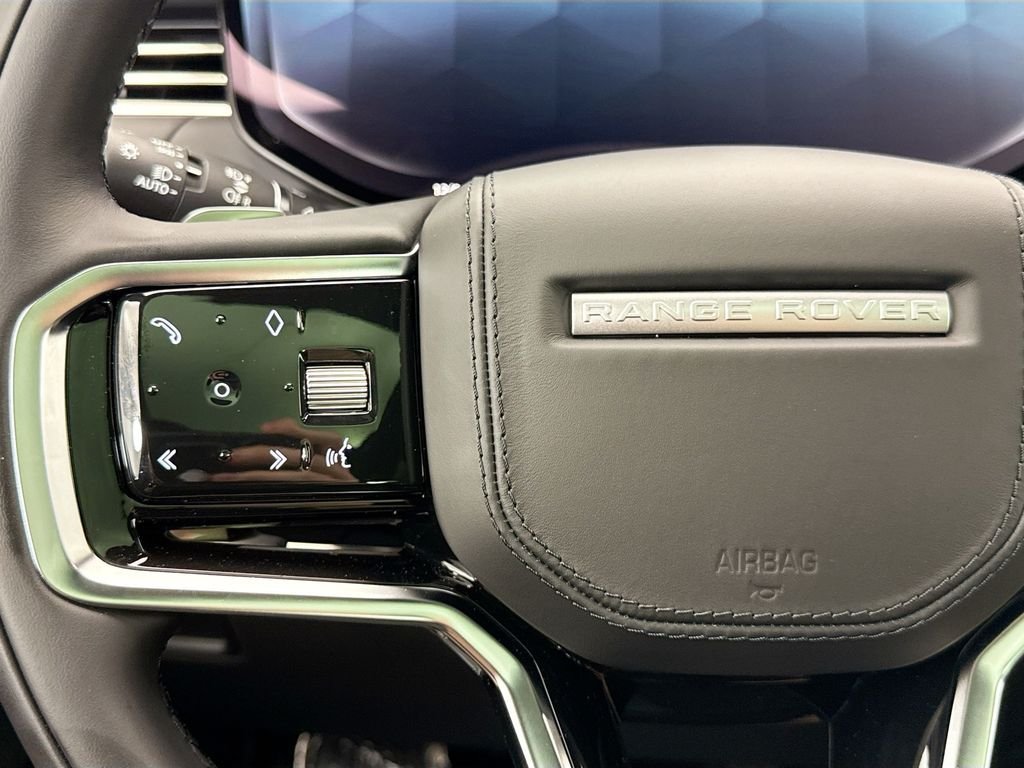 New 2026 Fuji White LAND ROVER SE image 11