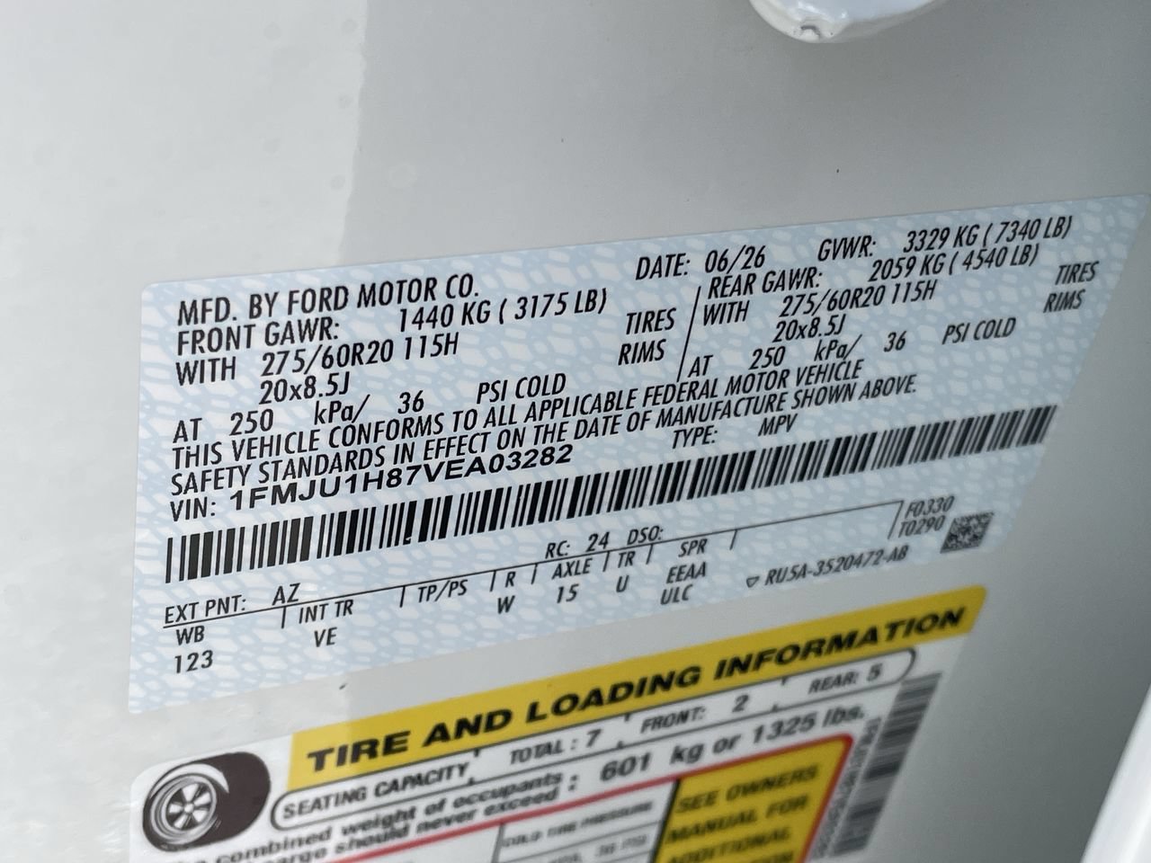 New 2027 Star White Metallic Tri-Coat Ford Active image 32