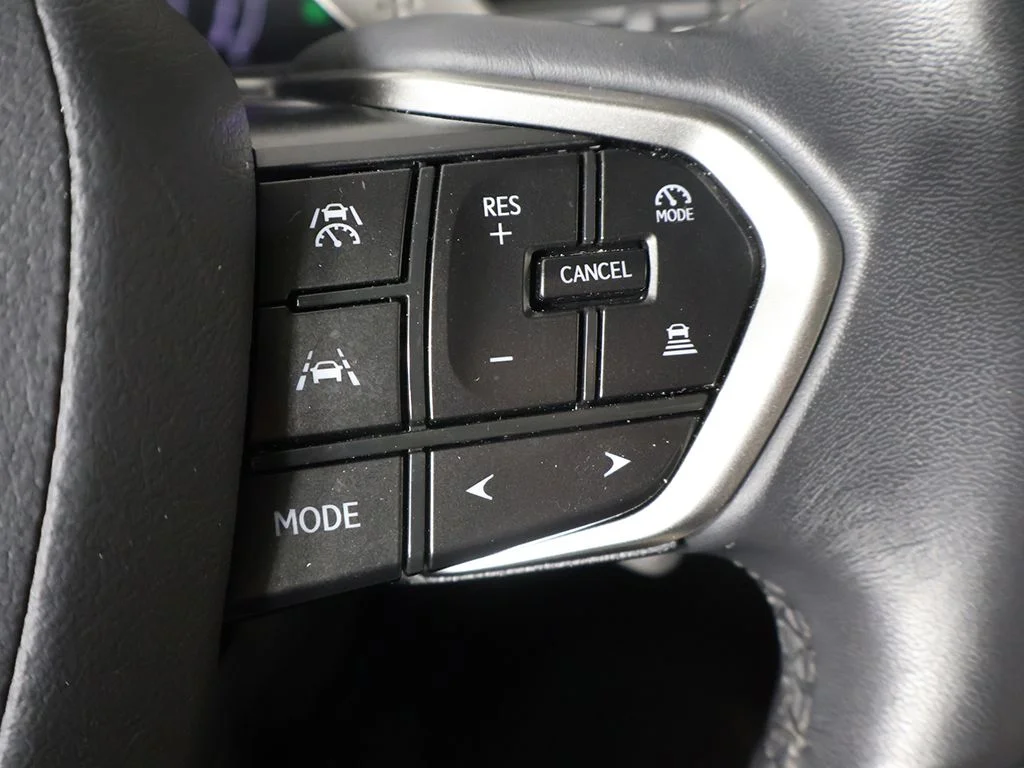 Used 2023 White Lexus 350h Premium image 42