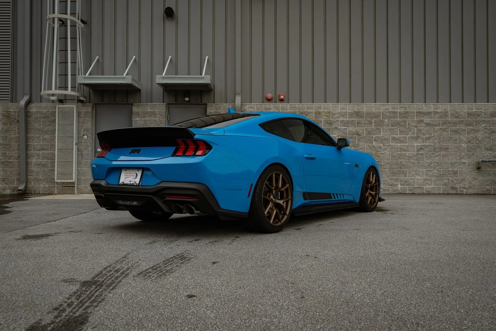 Used 2025 Grabber Blue Ford GT Premium with RTR Spec 3 Package image 27