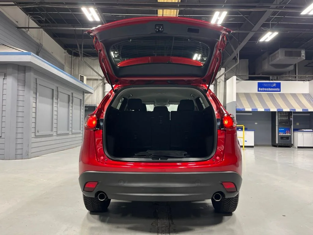 Used 2014 Red Metallic Mazda Touring image 9