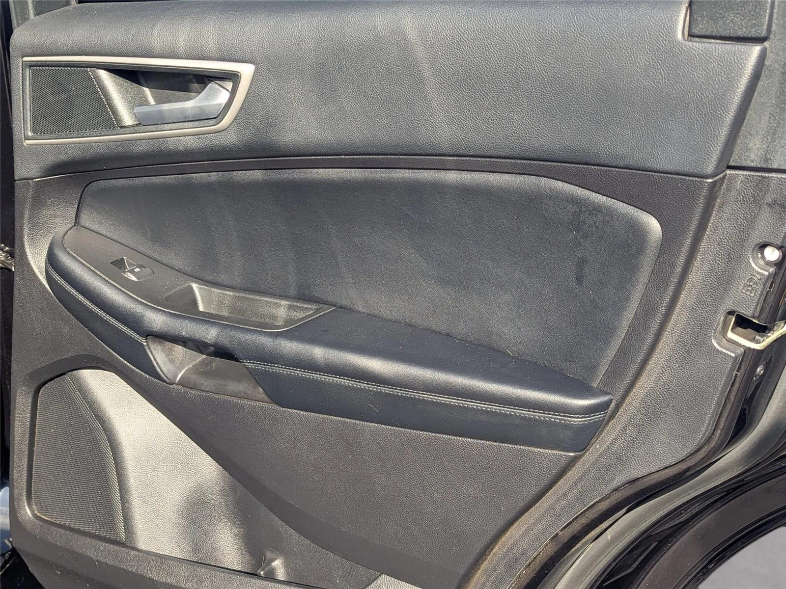 Used 2022 Agate Black Ford SEL image 34