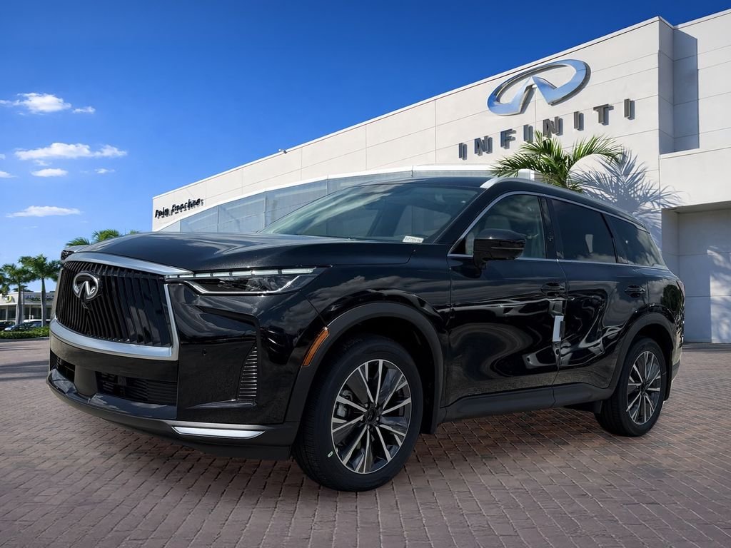New 2027 MINERAL BLACK INFINITI Luxe FWD image 3