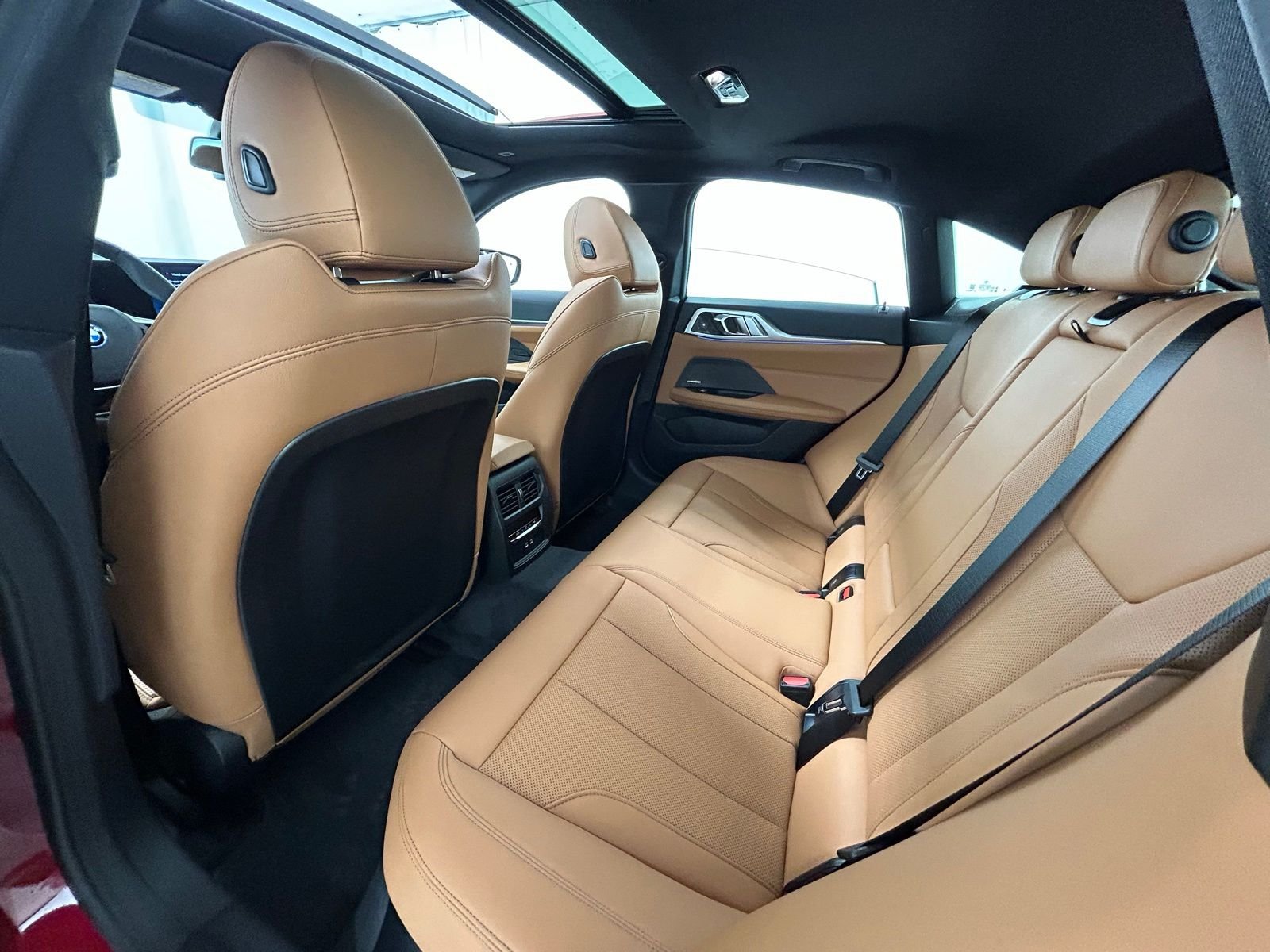 New 2026 Vegas Red Metallic BMW xDrive40 image 58