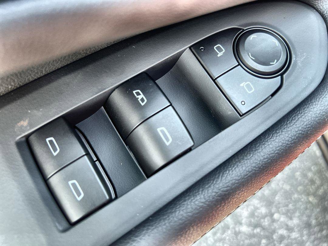 2025 Chevrolet Blazer EV LT - Photo 14