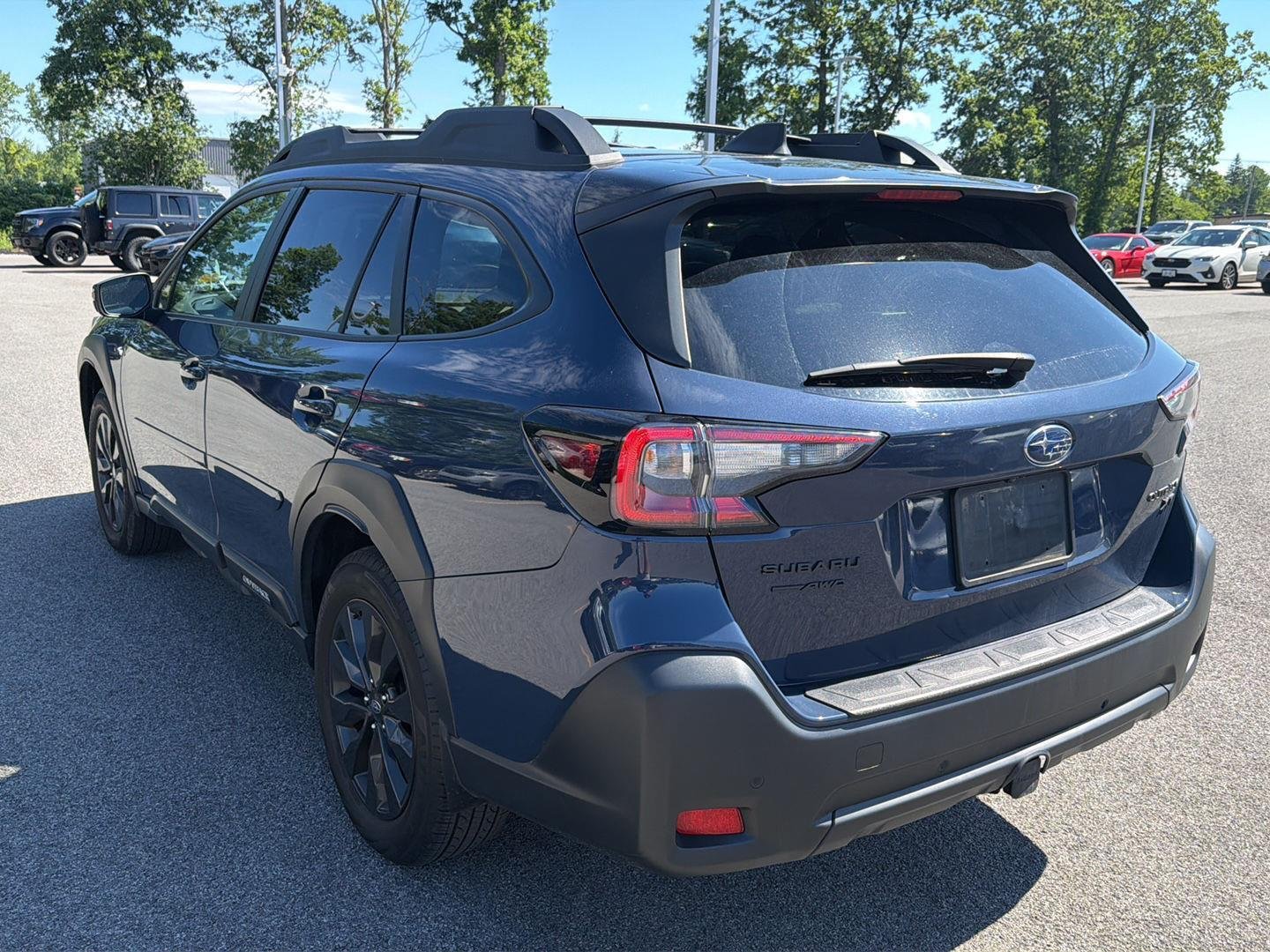 Used 2025 Cosmic Blue Pearl Subaru Onyx Edition XT image 6