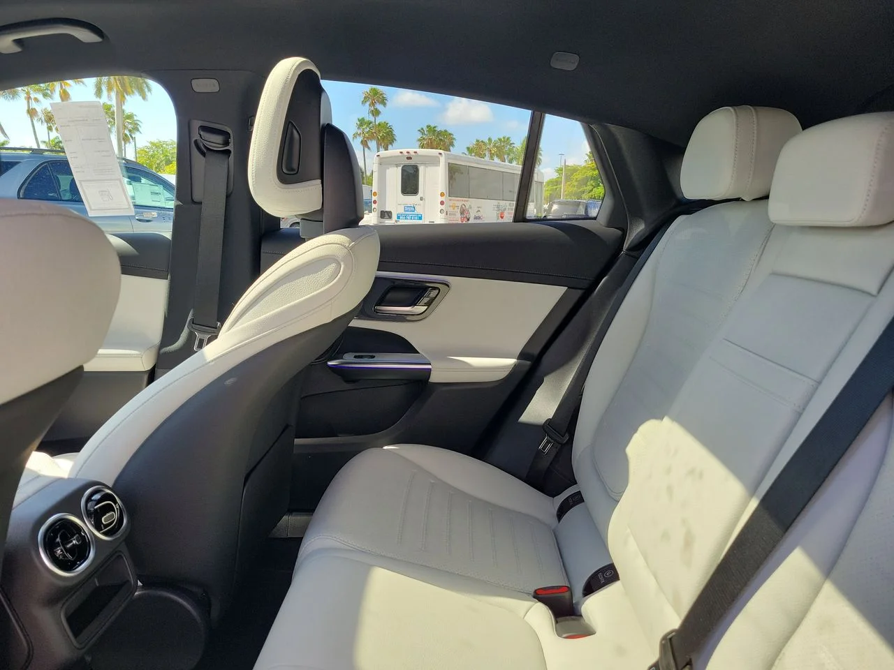 New 2026 Starling Blue Metallic Mercedes-Benz GLC 300 image 12