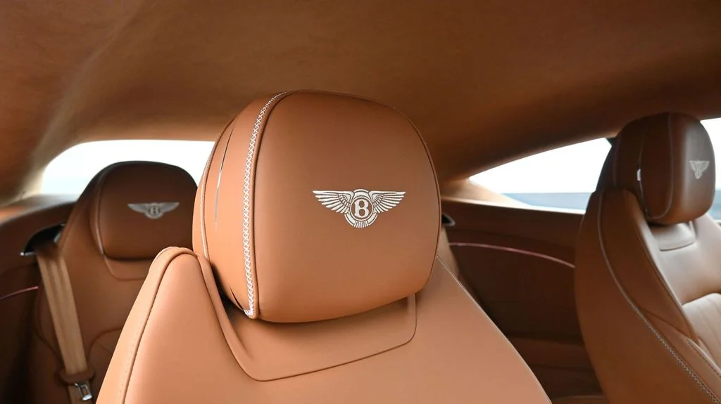 New 2026 Silver Bentley  image 18
