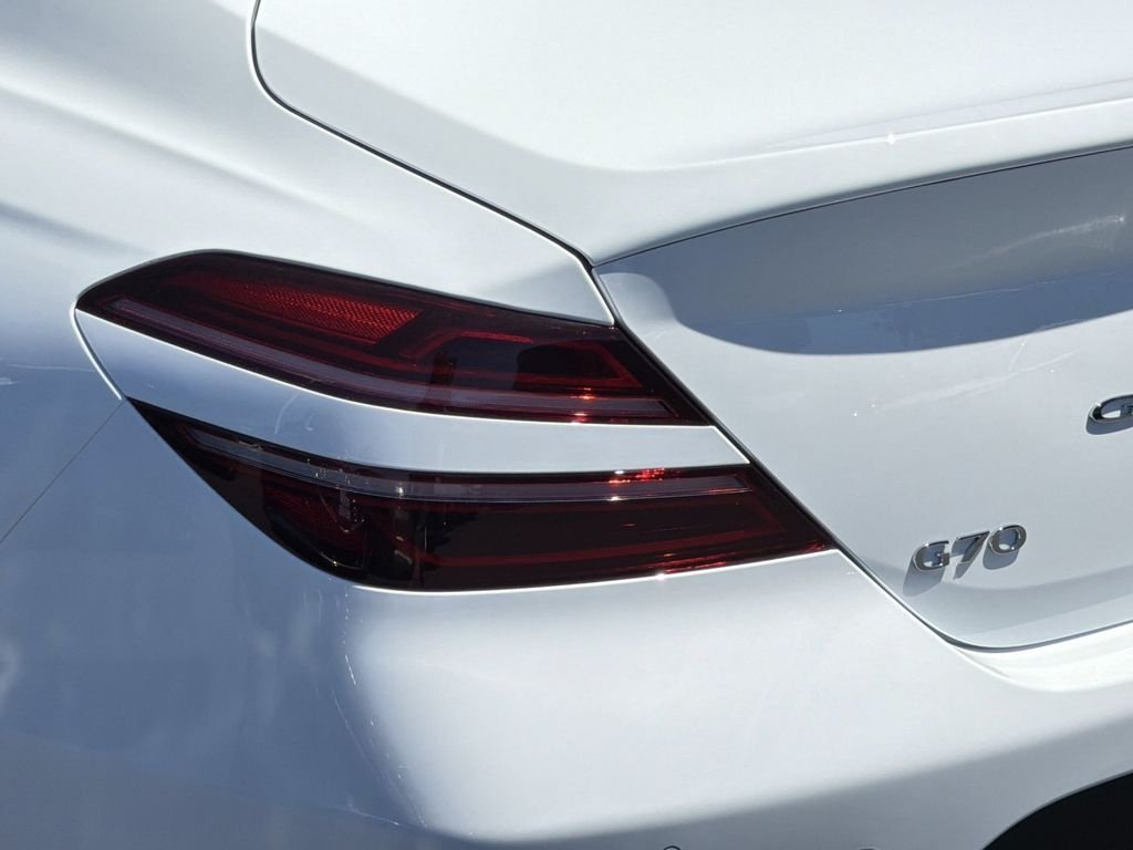 New 2026 White Genesis 2.5T Prestige image 27