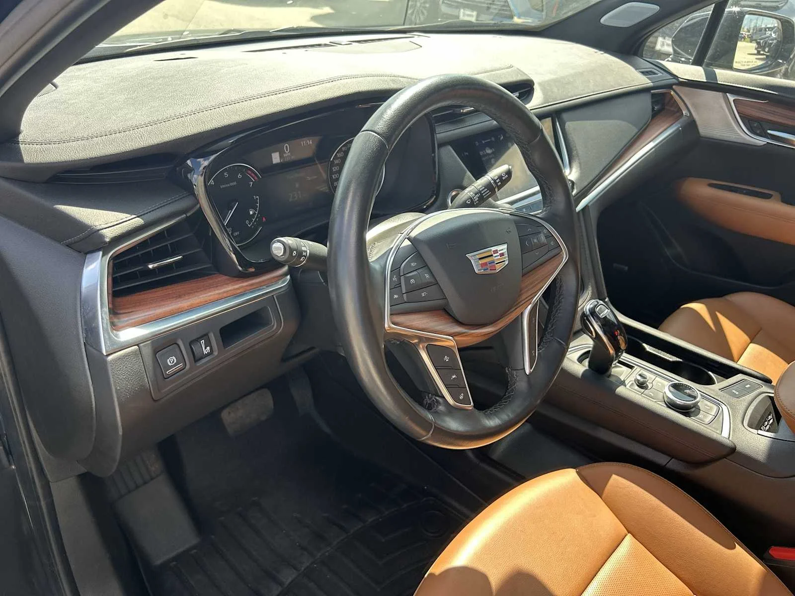 Used 2024 Stellar Black Metallic Cadillac Premium Luxury image 10
