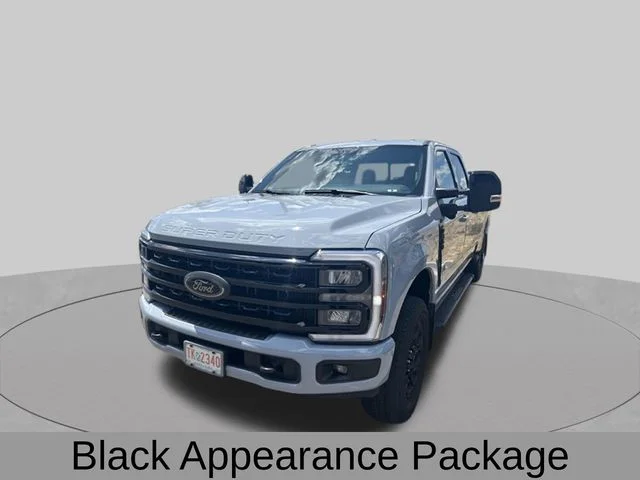 Used 2024 Gray Ford Lariat image 3