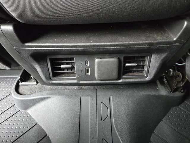 Used 2024 Summit White Chevrolet LT image 16