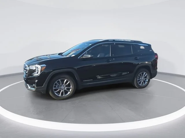 Used 2024 Black GMC SLT image 4