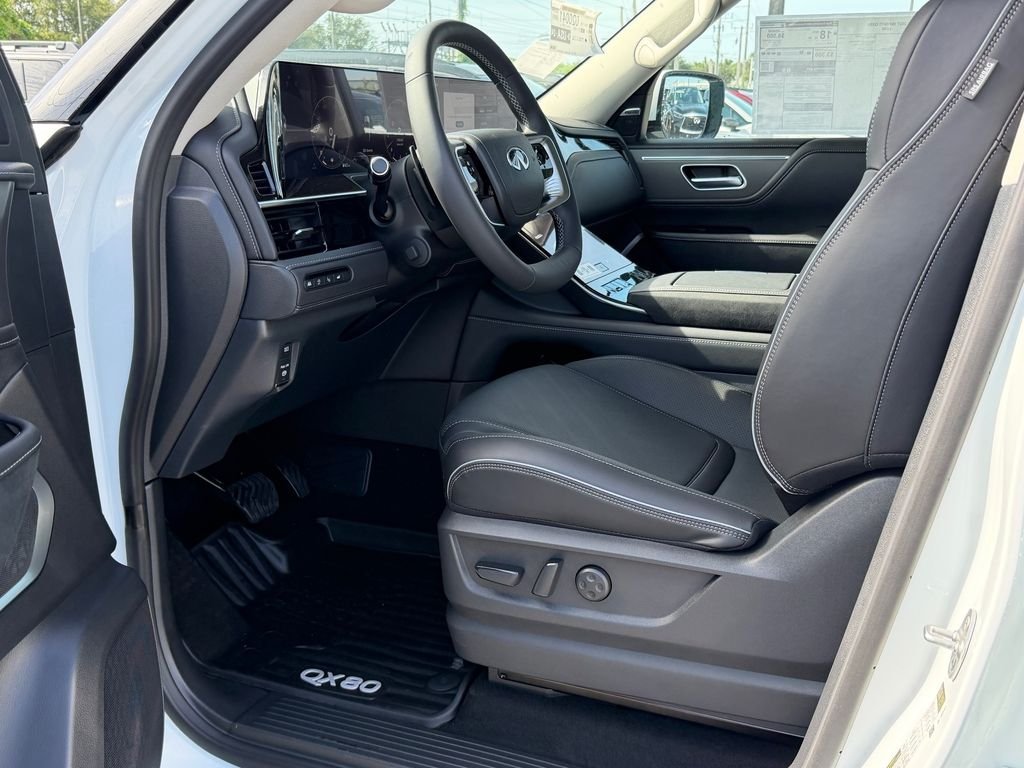 New 2027 RADIANT WHITE INFINITI Luxe 2WD image 13