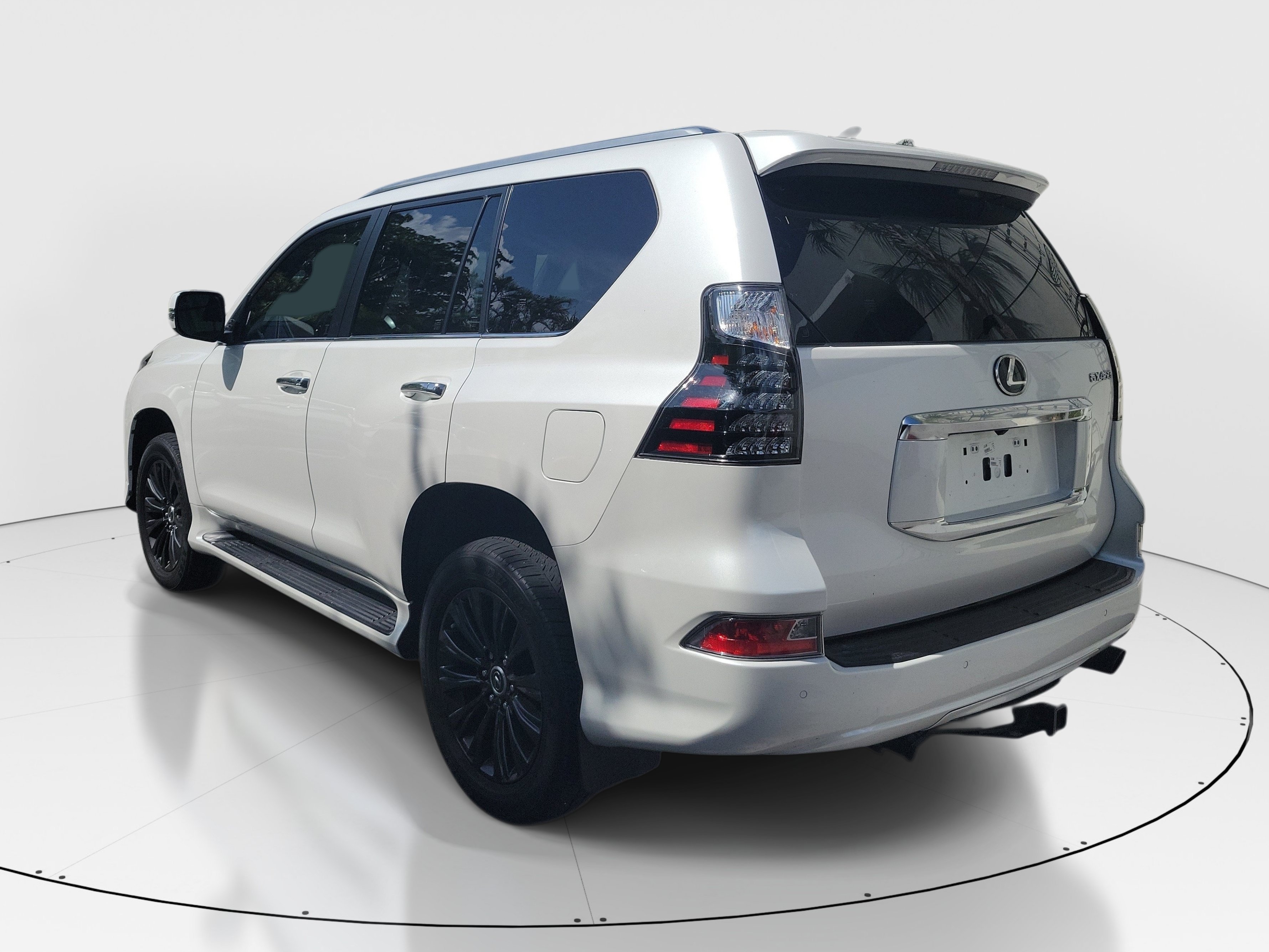 Certified Used 2023 EMINENT WHITE PEARL Lexus GX 460 Premium image 4