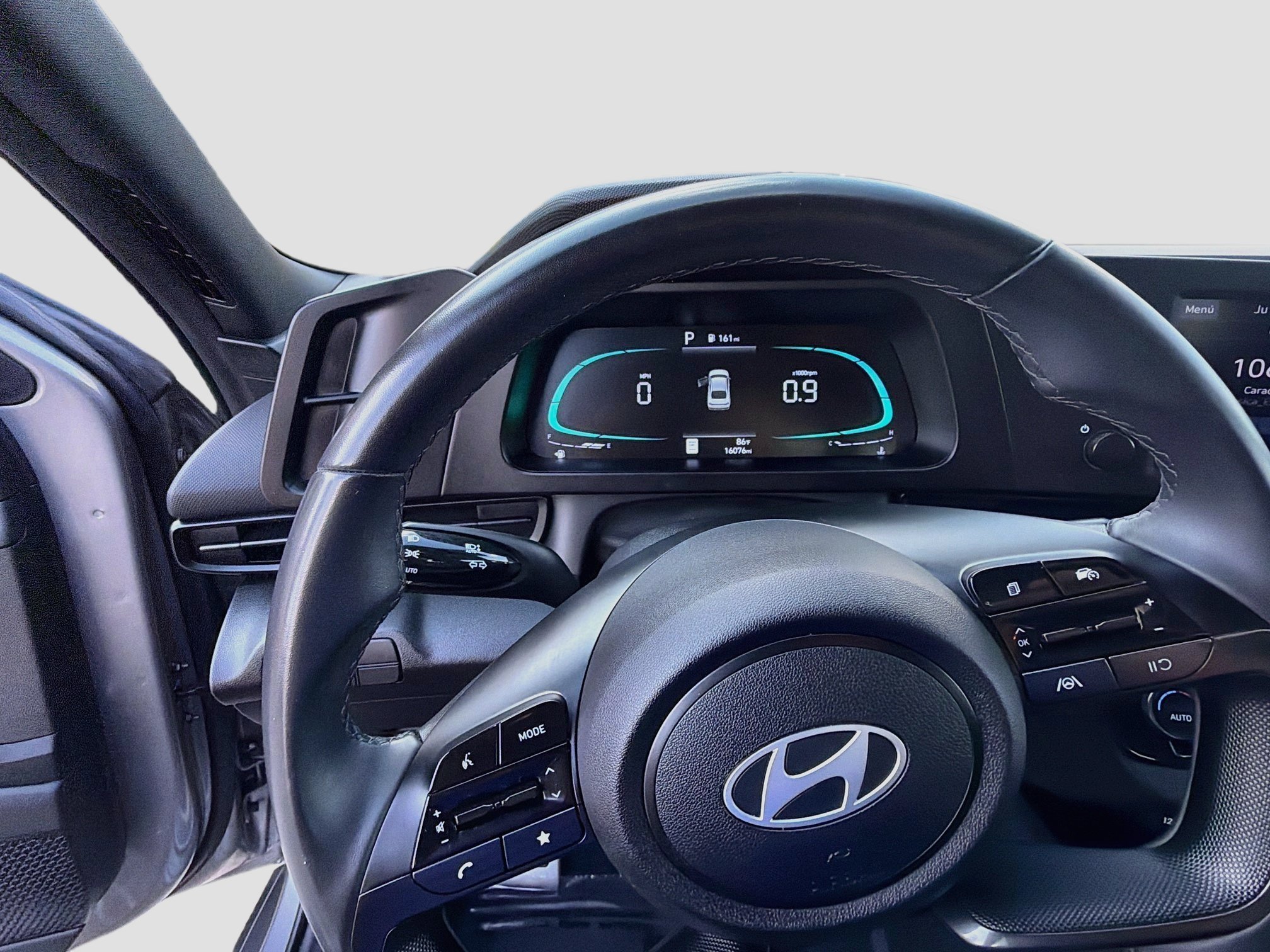 Used 2025 Fluid Metal Hyundai SEL Sport image 9
