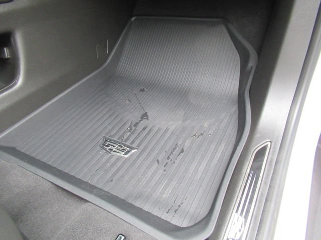 Certified Used 2024 Crystal White Tricoat Cadillac Sport image 34