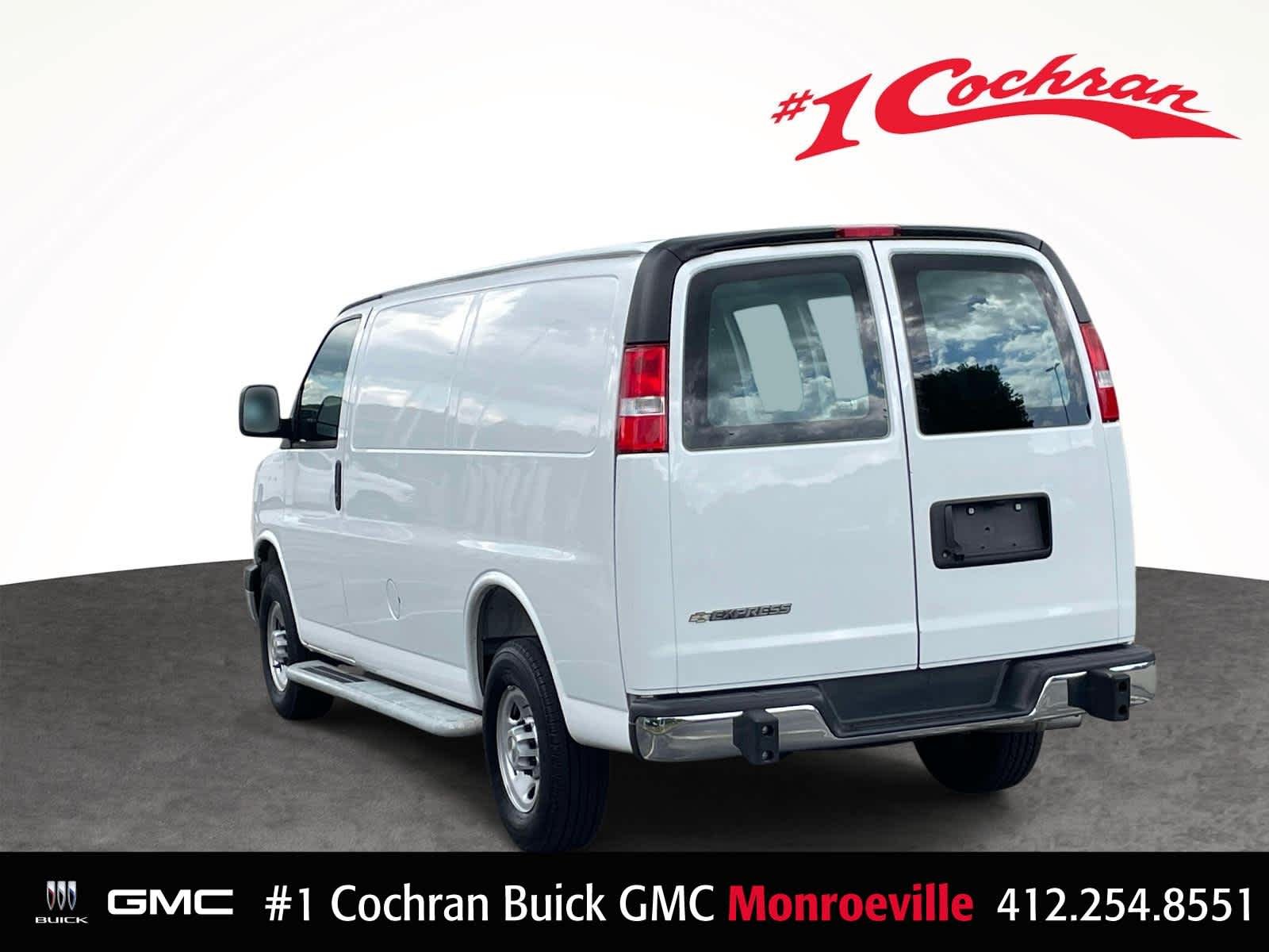 Used 2025 Summit White Chevrolet WT image 9