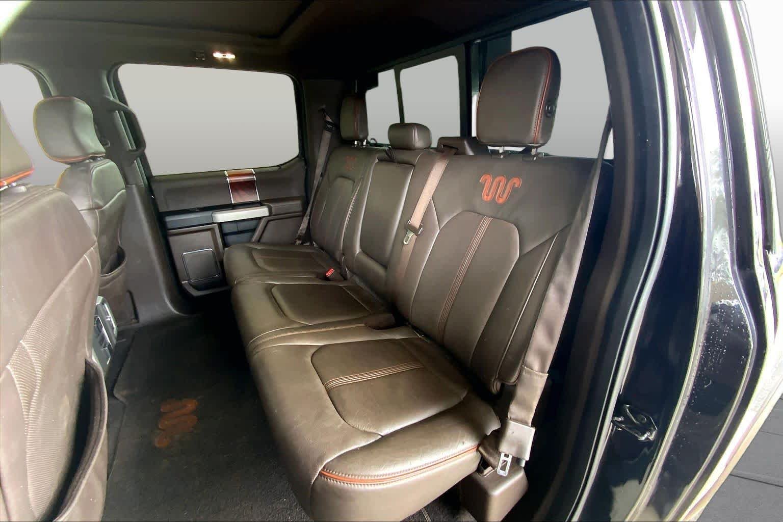 Used 2015 Tuxedo Black Metallic/Caribou Metallic Ford King Ranch image 21