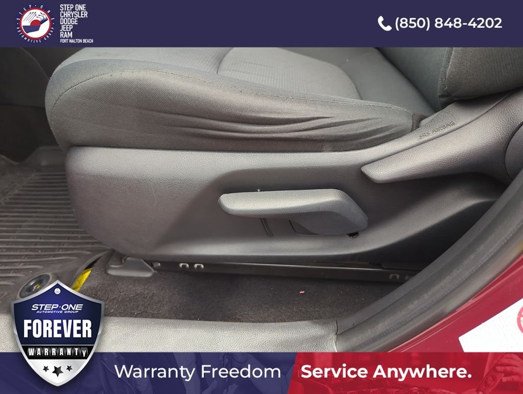 Used 2019 Red Toyota XLE image 12