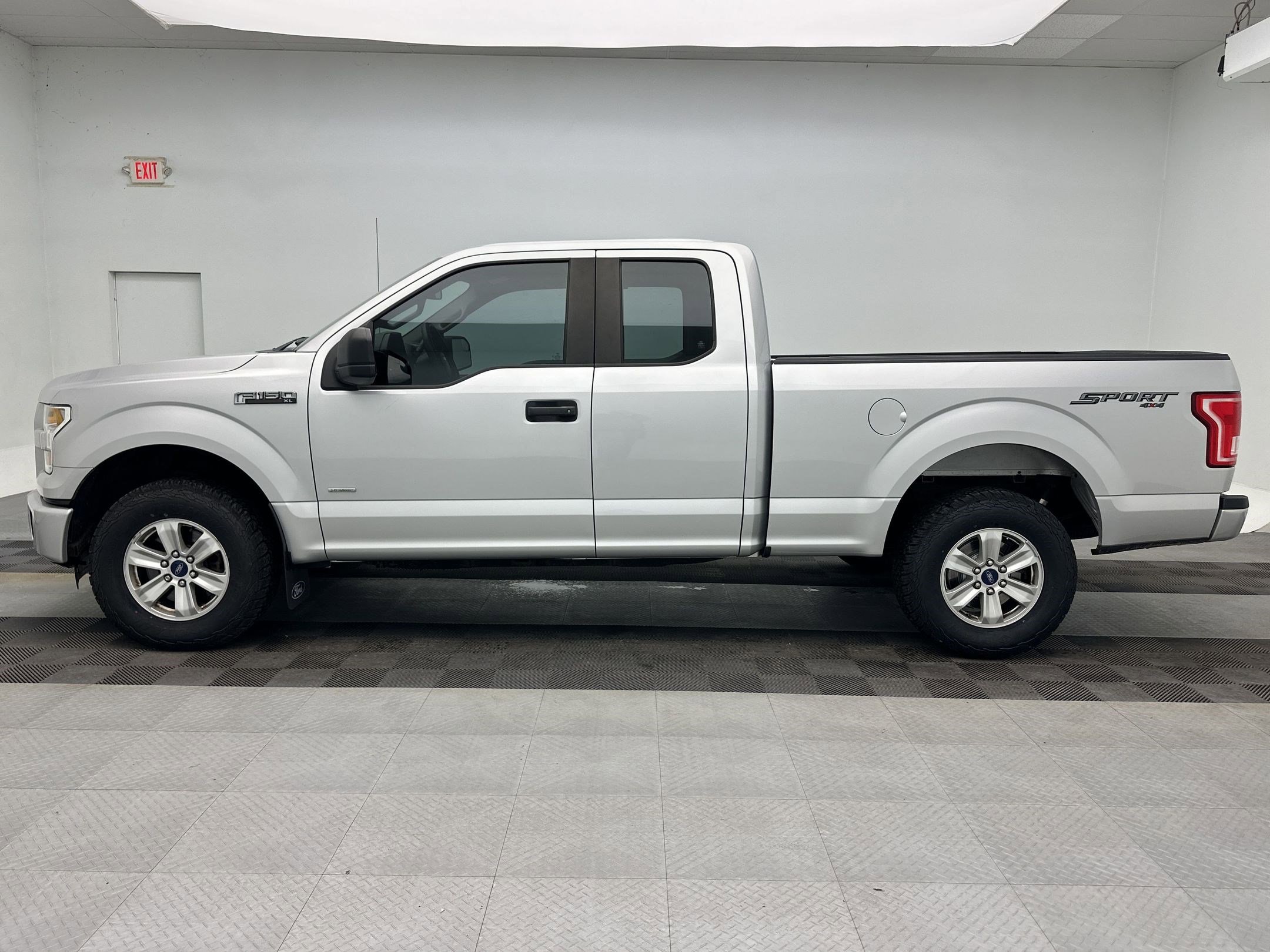 Used 2016 Ford F-150 XL with VIN 1FTEX1EP1GFC53395 for sale in Chittenango, NY
