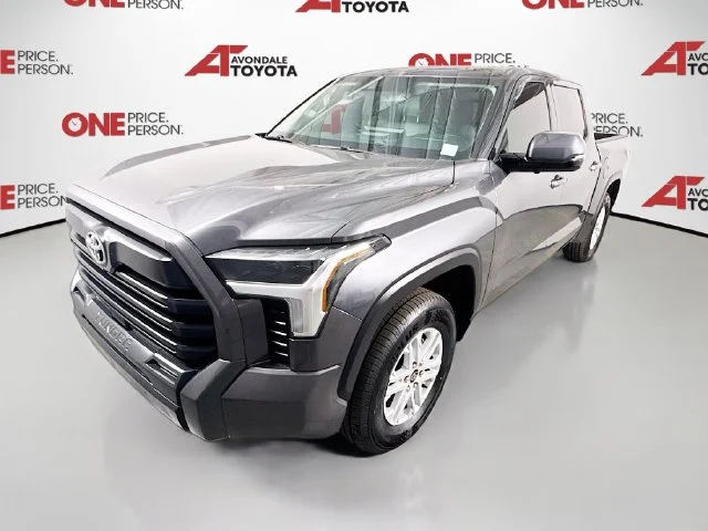 Used 2022 Gray Toyota SR5 image 3