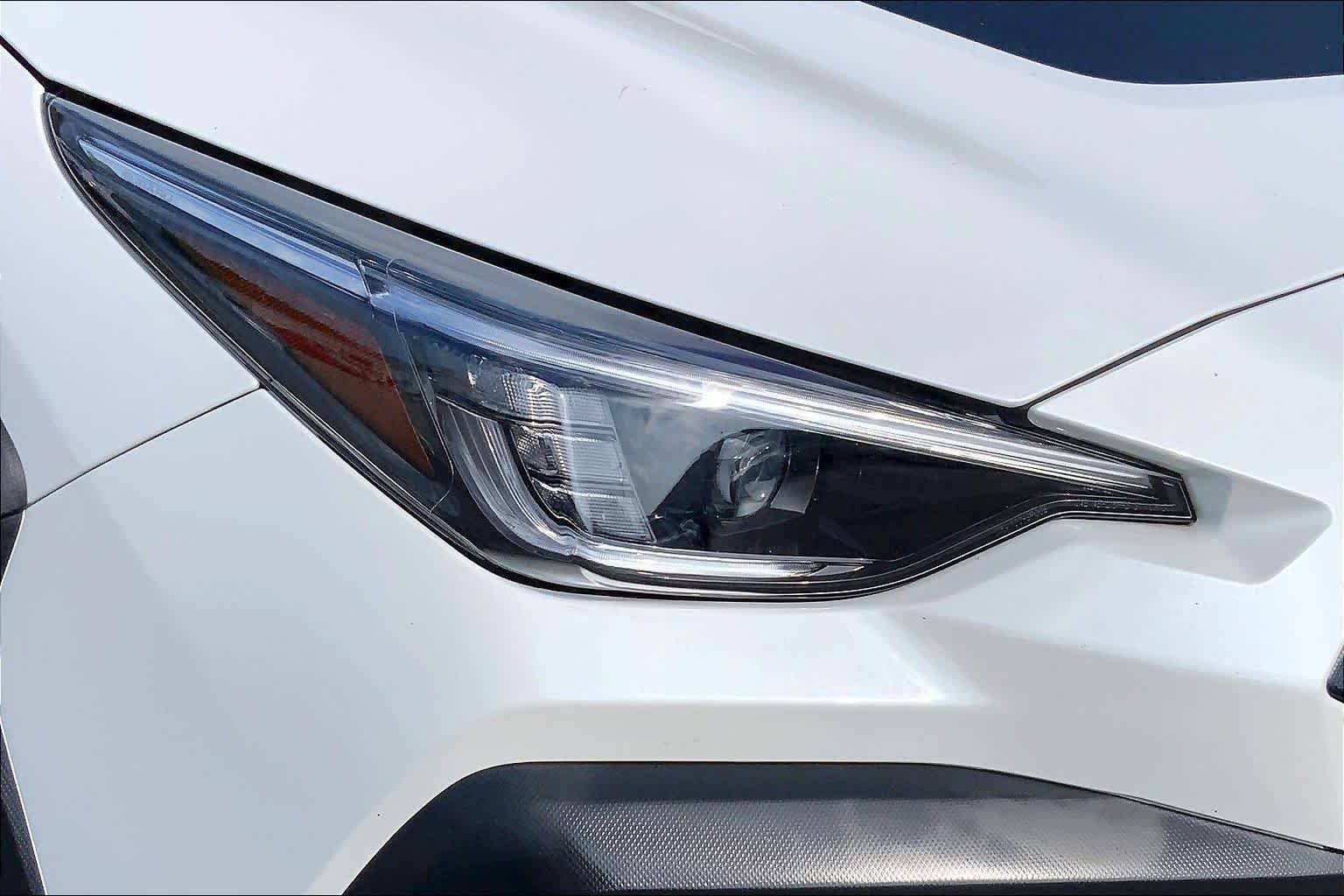 Used 2024 Crystal White Pearl Subaru Wilderness image 24