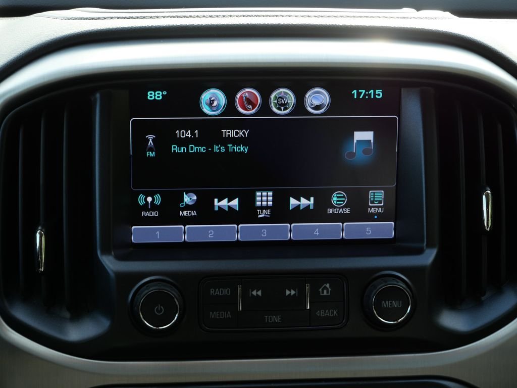 Certified Used 2017 Gray GMC SLT image 17