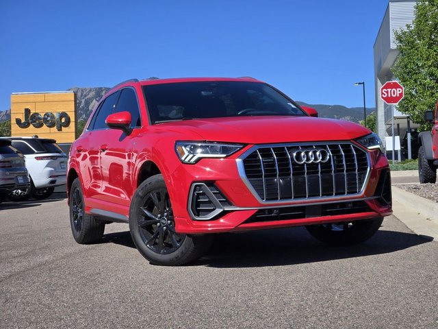 2025 Audi Q3 Premium