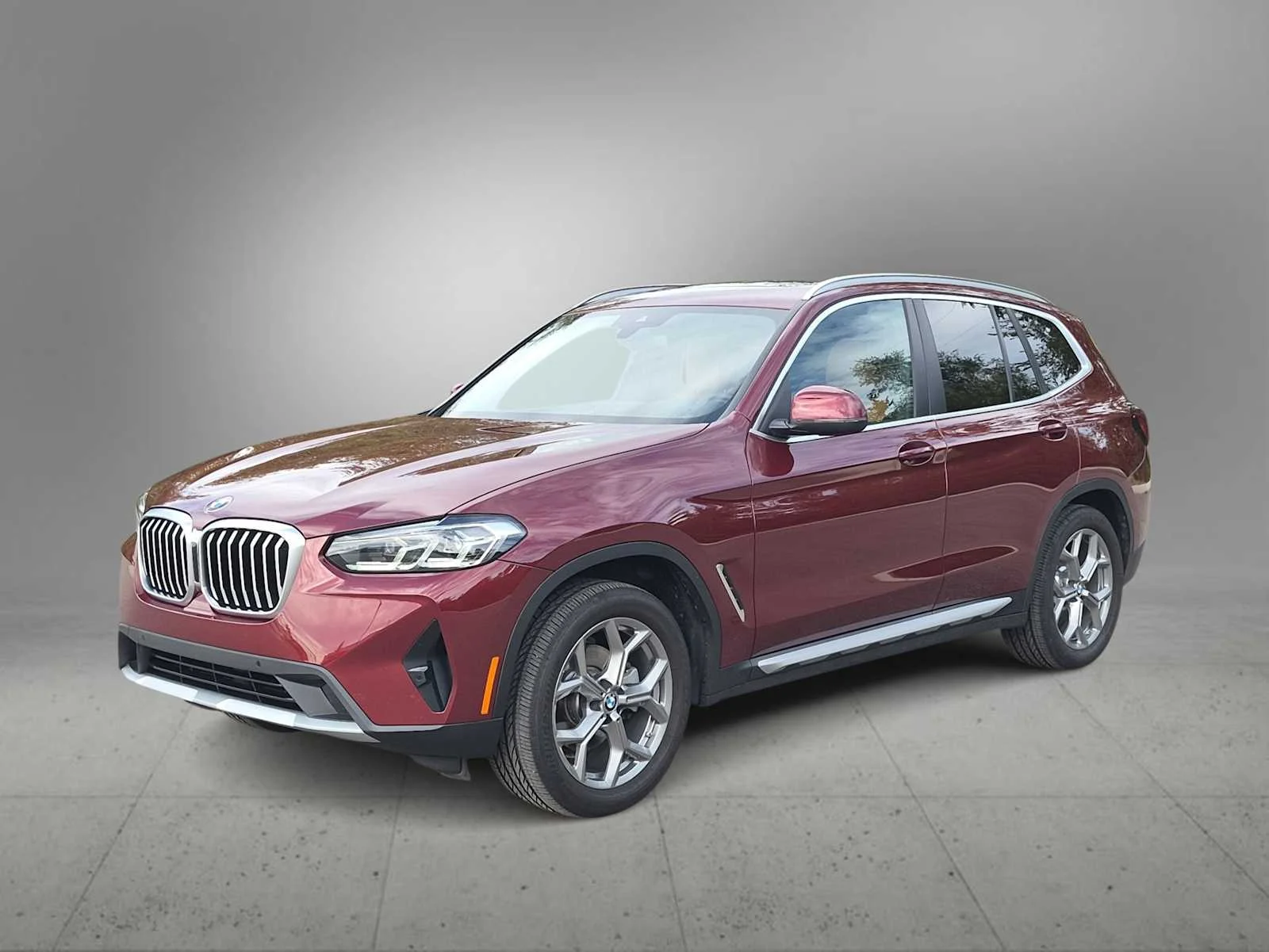 Certified Used 2024 Aventurin Red Metallic BMW xDrive30i image 4