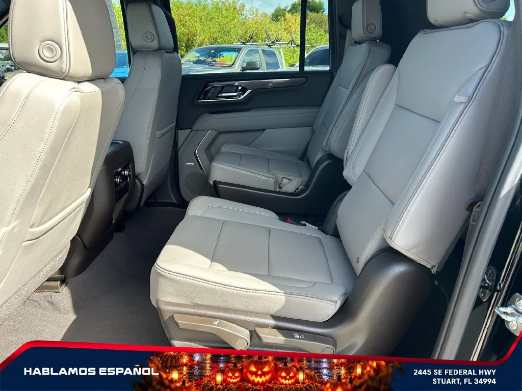 New 2026 Onyx Black GMC Elevation image 11