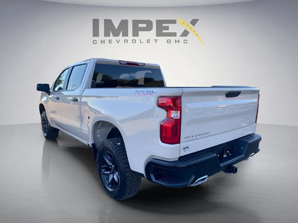 Used 2026 White Sands Chevrolet Custom Trail Boss image 3