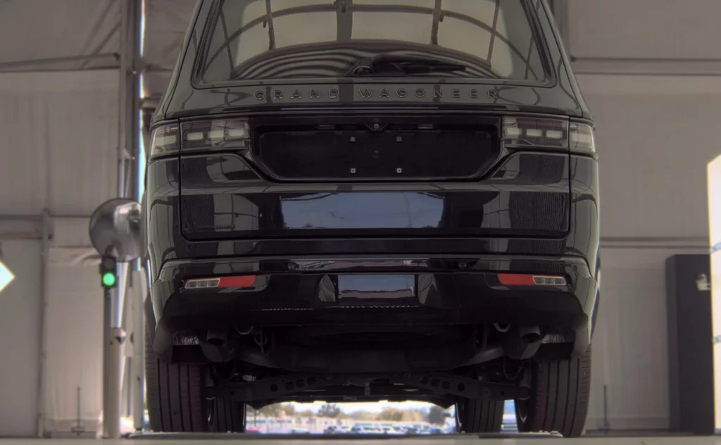 Used 2023 Black Jeep Series III image 8