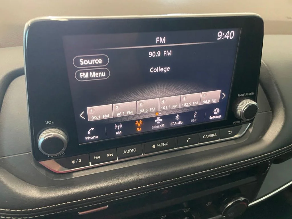 Certified Used 2021 Gray Nissan S image 15