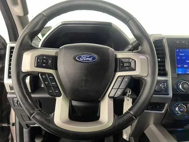 Used 2020 Gray Ford Lariat image 19