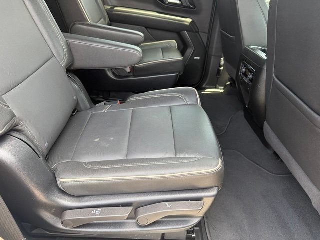 Certified Used 2025 Lakeshore Blue Metallic Chevrolet Premier image 11