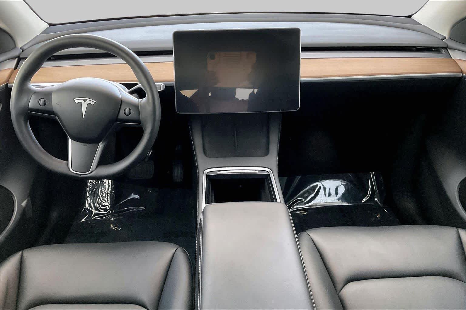 Used 2023 Pearl White Multi-Coat Tesla  image 15