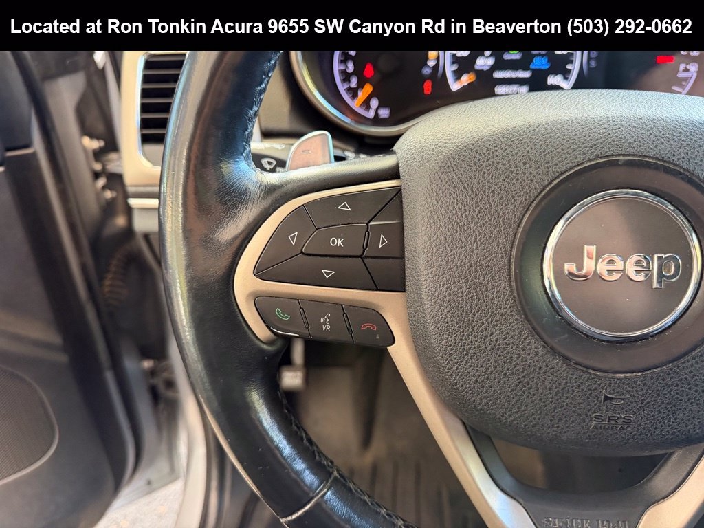 Used 2015 Billet Silver Metallic Clearcoat Jeep Limited image 17