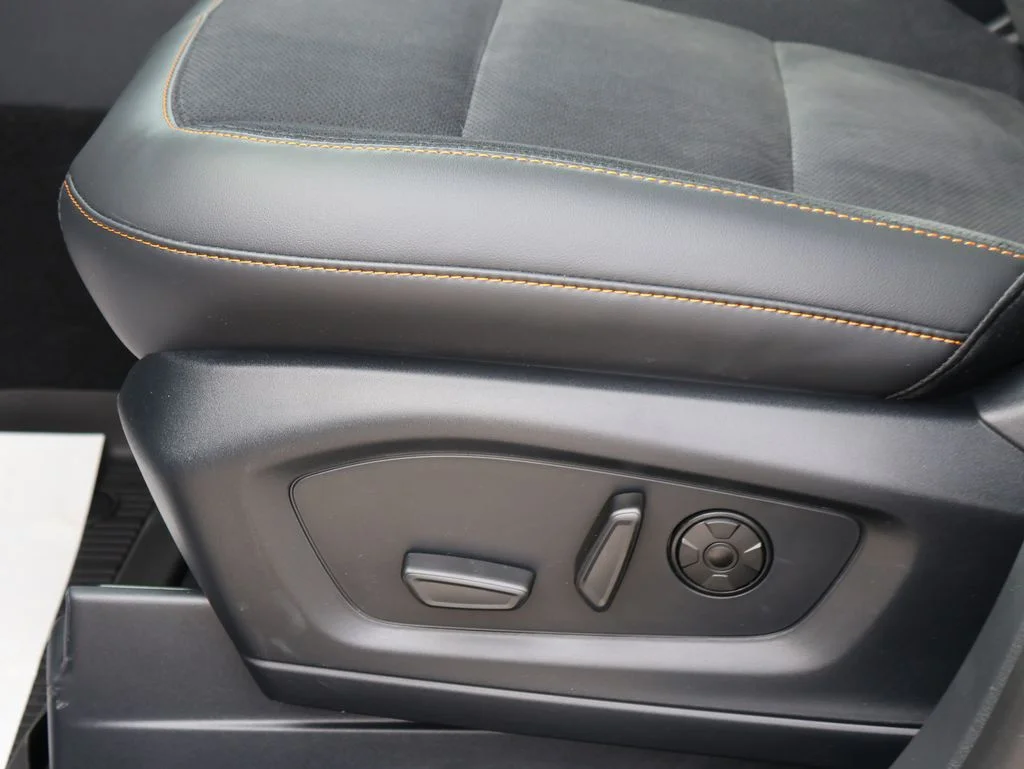 New 2026 Agate Black Metallic Ford Tremor® image 25