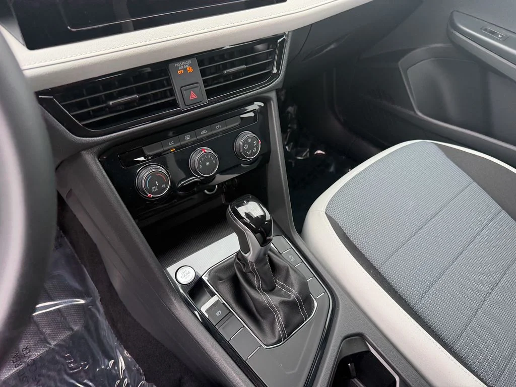 New 2026 Platinum Gray Metallic Volkswagen 1.5T S image 20