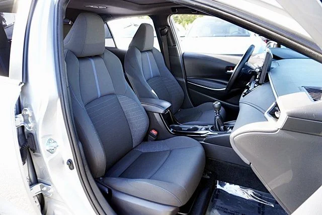 Used 2022 Silver Toyota SE image 11