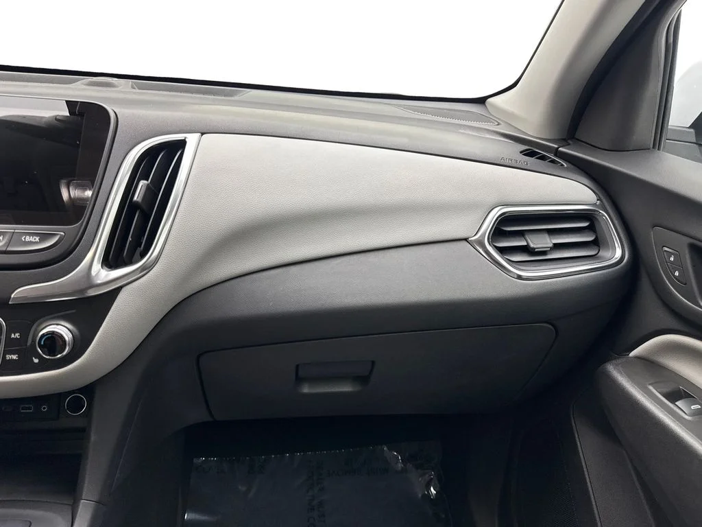 Used 2024 White Chevrolet LT image 59
