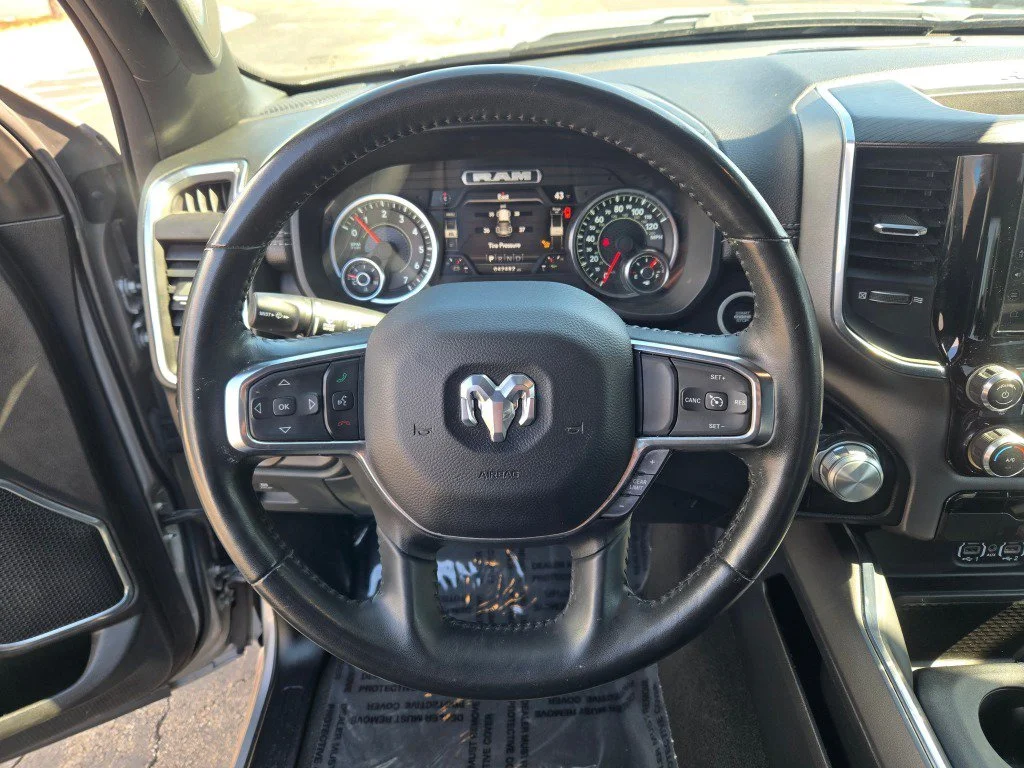 Used 2024 Silver Ram Laramie image 34