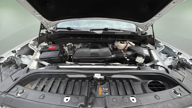 Used 2020 SUMMIT WHITE Chevrolet LTZ image 33