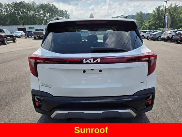 Used 2024 White Kia SX image 8